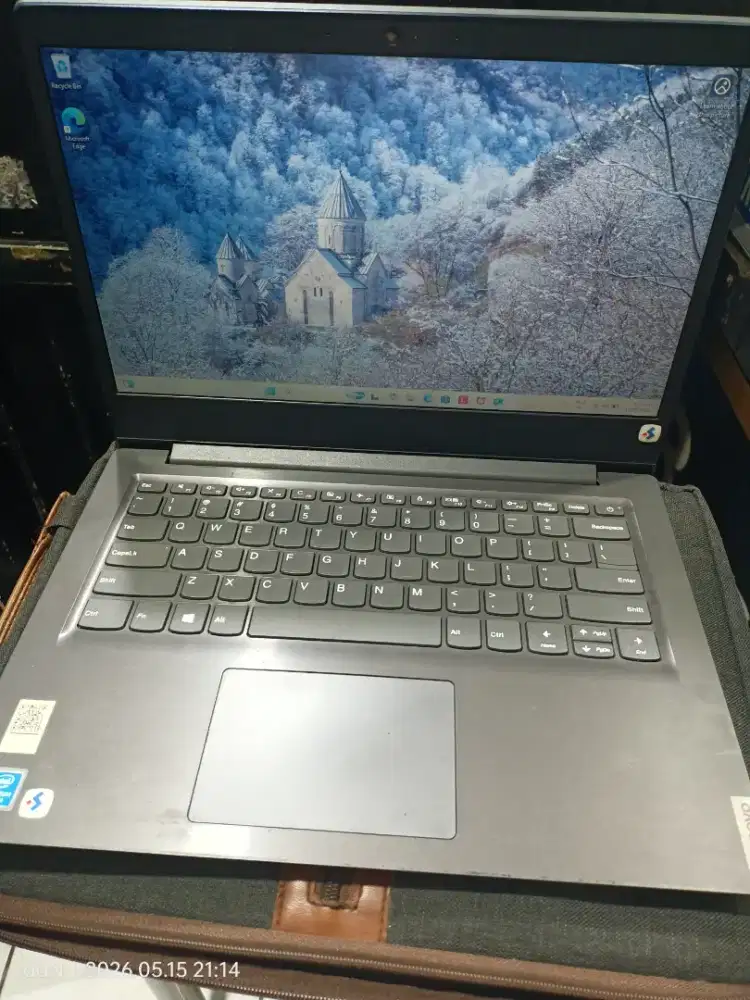 Laptop Lenovo v14-igl