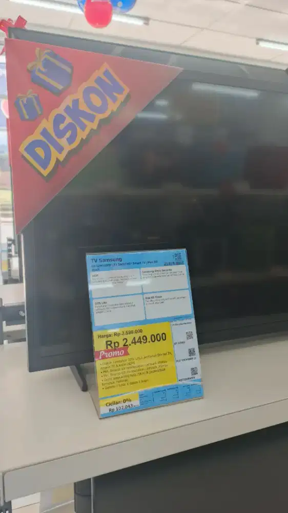 TV LED SMART TV DAN GOOGLE TV