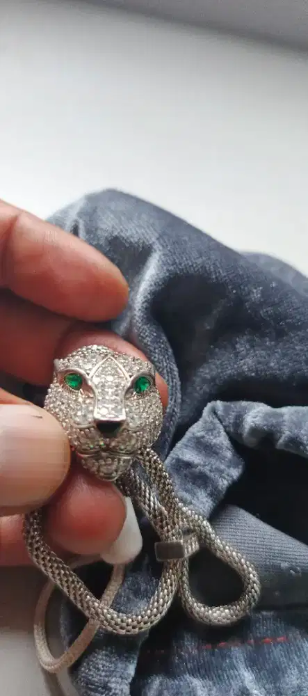 Mungkin ada yang berminat atau barter