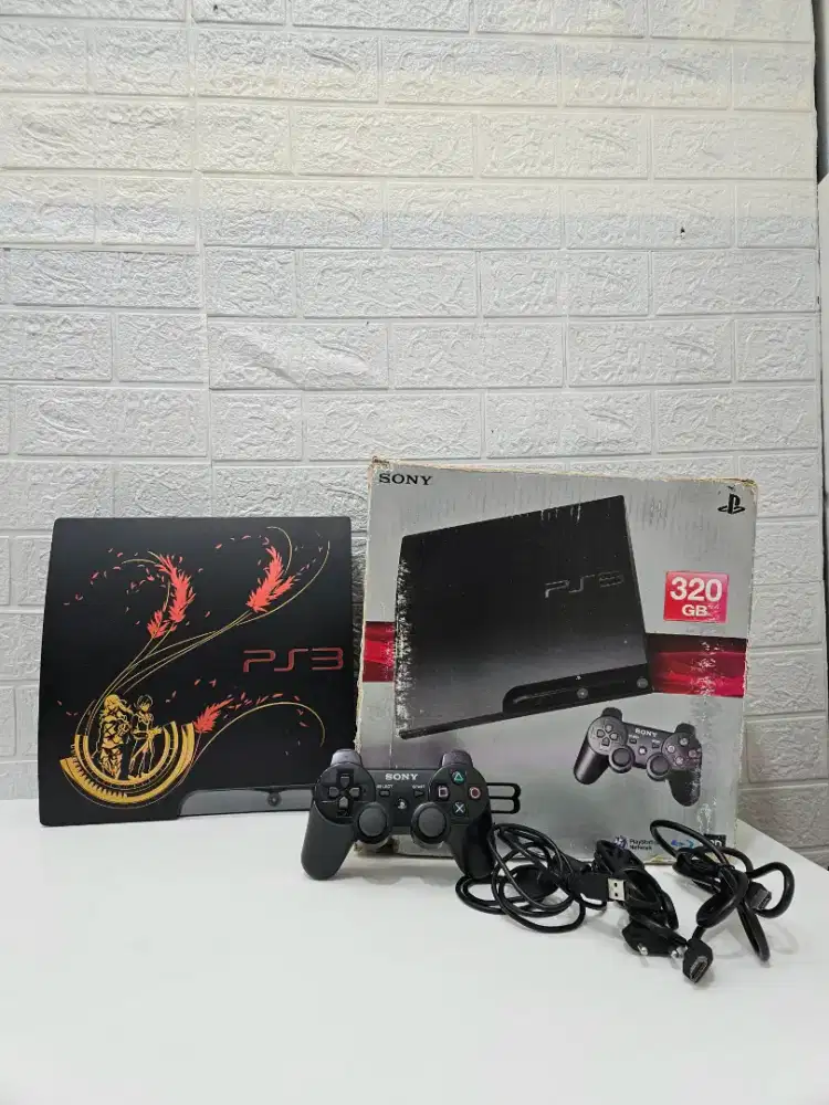 PS 3 SONY 320GB SECOND ORI
LIMITED EDITION TALES OF XILLIA X EDITION