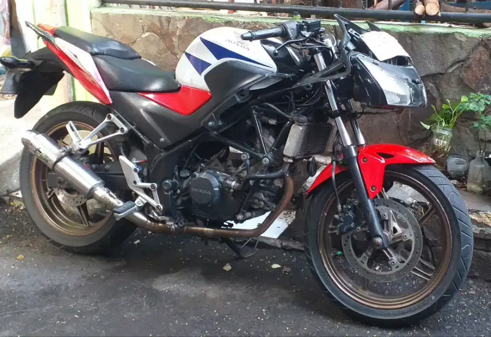 CBR 150 2015 pajak off plat T stnk hilang