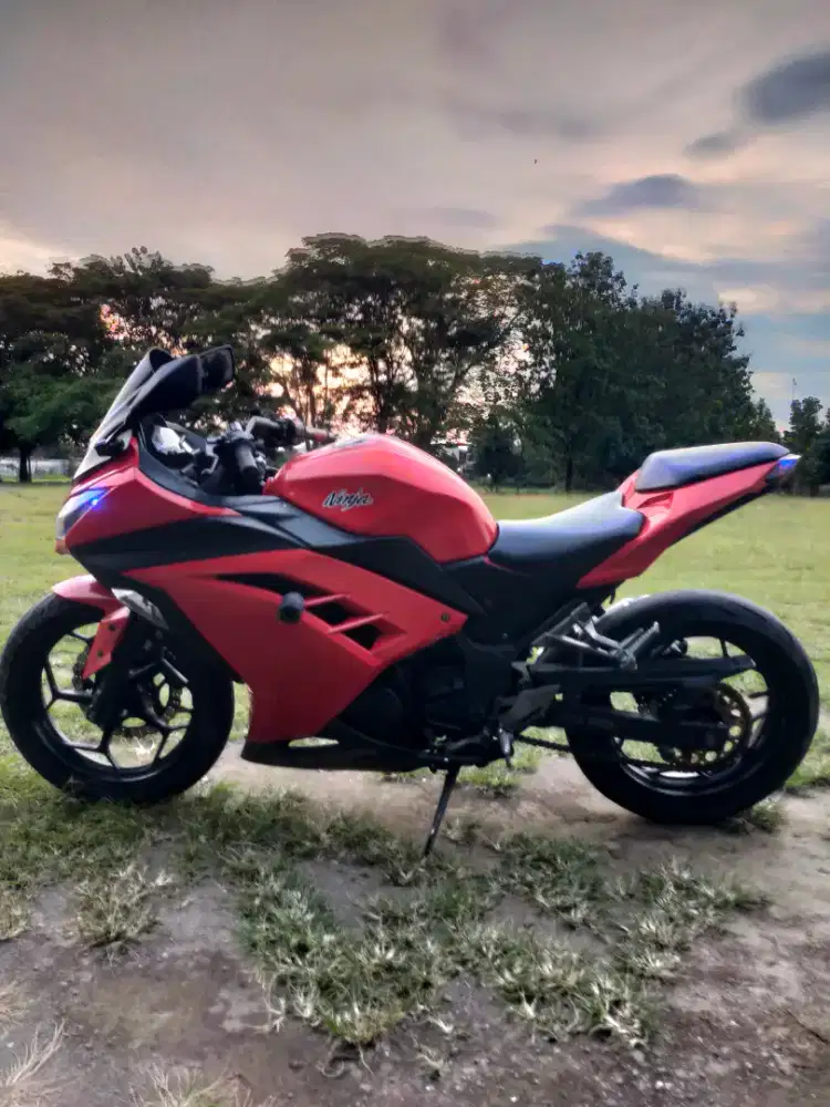 Ninja fi 250cc.