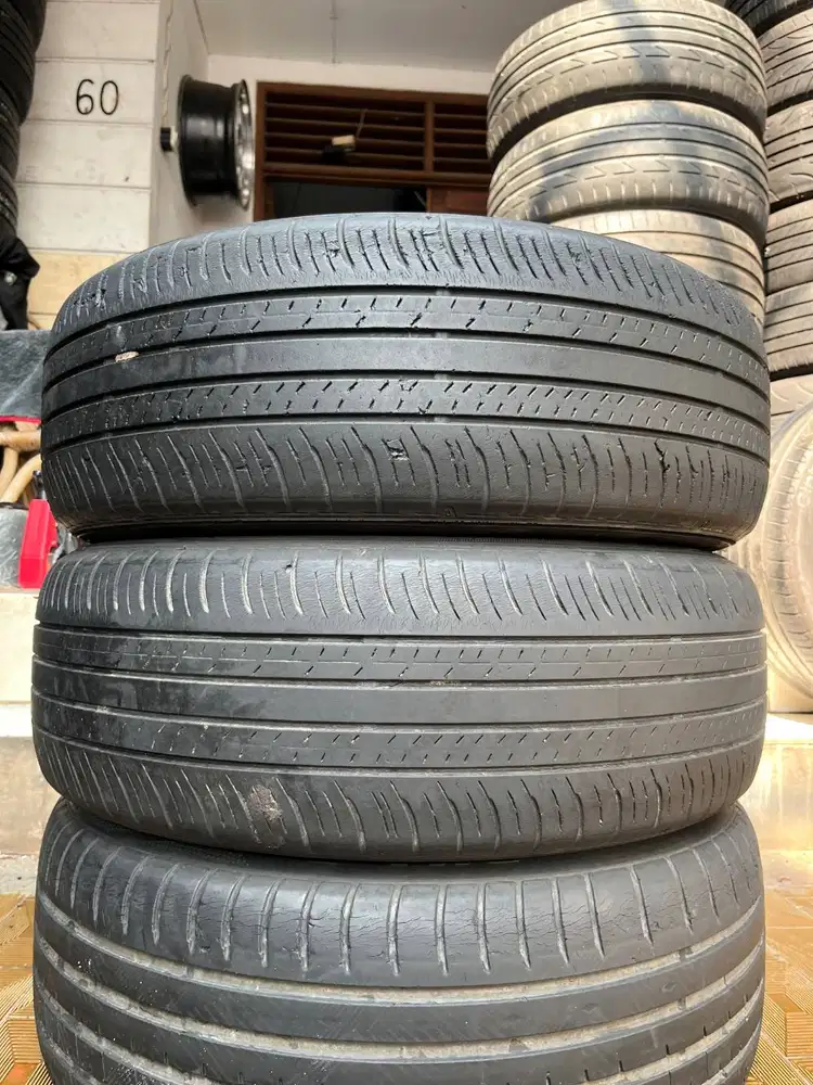 Ban Dunlop Enasave EC300+  215 60 r17  2Pcs