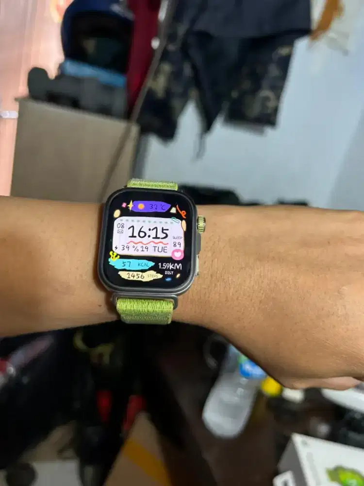 Smartwatch huawei fit 4 pro baru 4 bulan mulus fulset