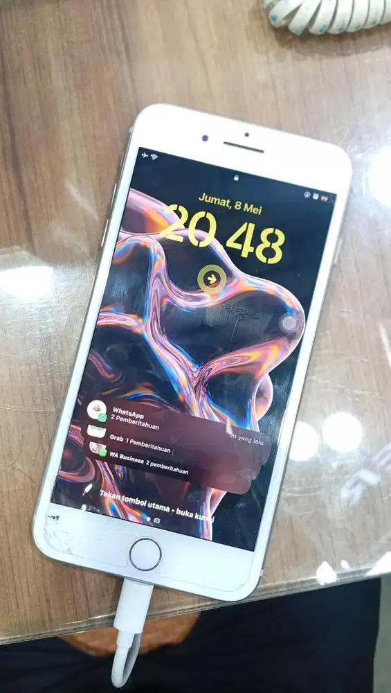 iphone 8 Plus 64GB Inter