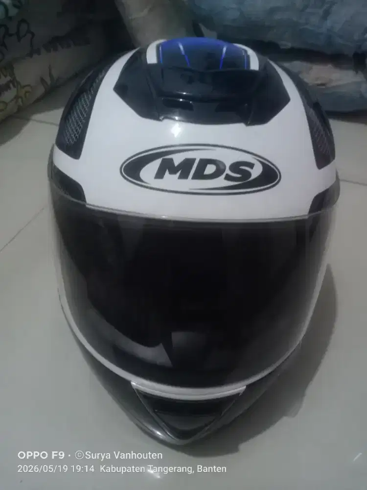 Helm MDS bekas pakai