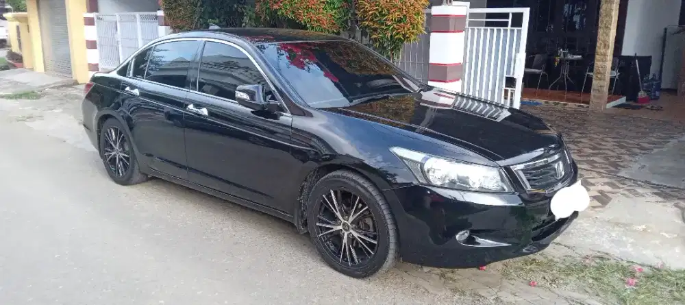 Honda Accord 2.4 AT thn 2010
