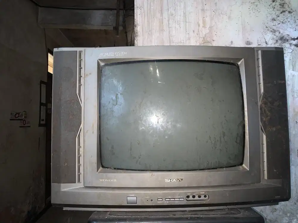 Tv tabung sharp