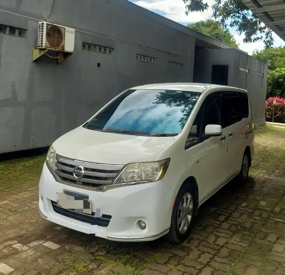 Prima Nissan Serena X At 2013
