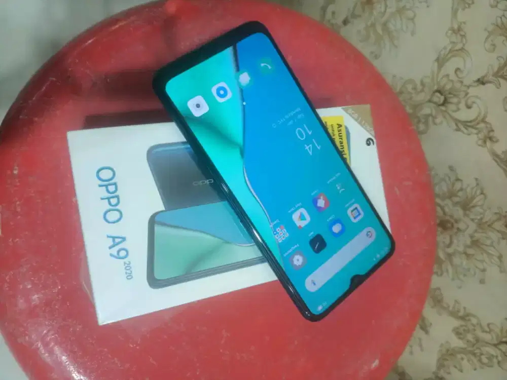 oppo A9 2020 ram 8/128 mlus normal semua  msh original semua nya lkp