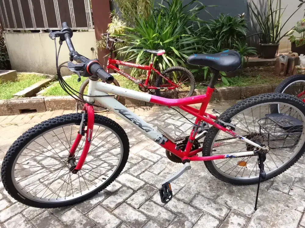 Sepeda MTB jadul UK 26