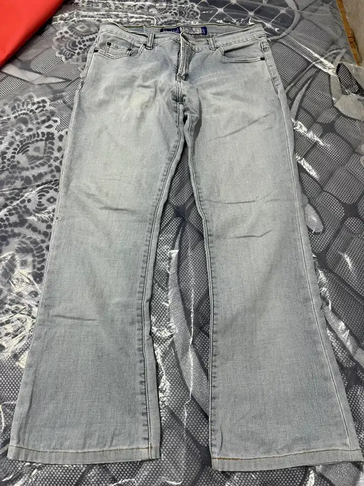 Celana Jeans Biru