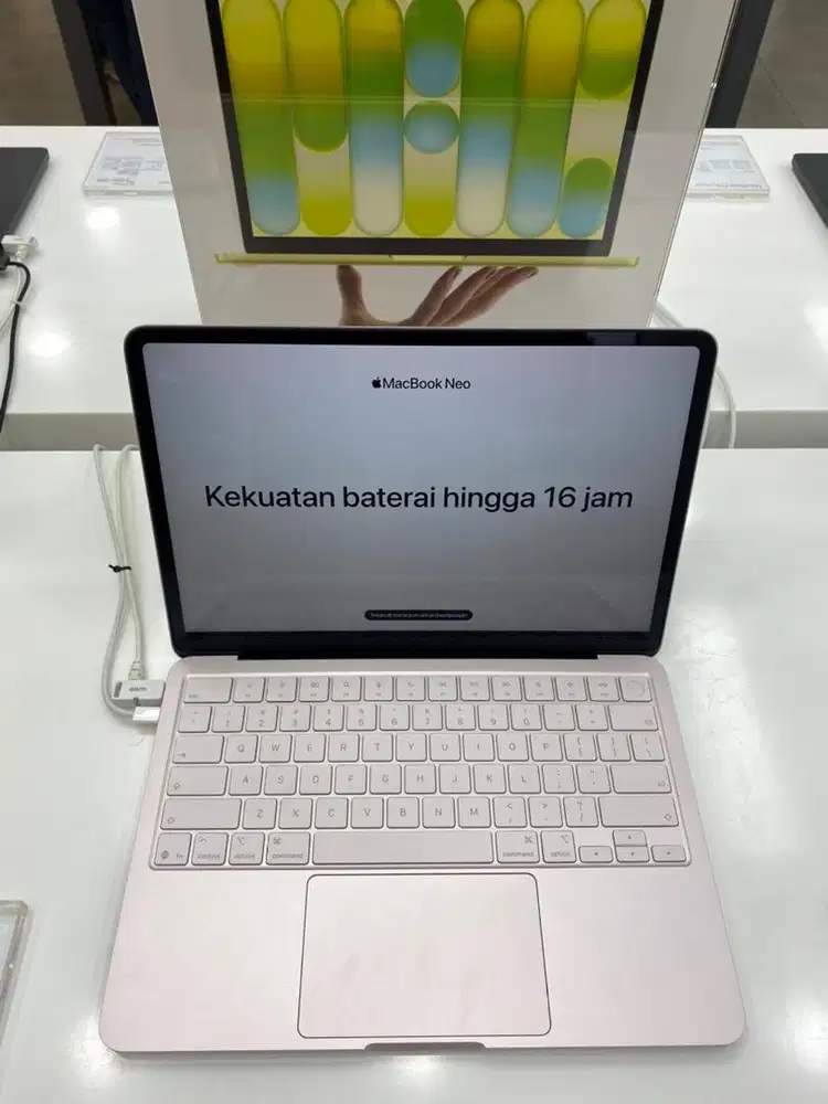 Cicilan Macbook Neo mulai dari 800ribuan