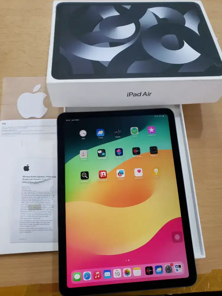 iPad Air 5 M1 256GB Wifi Only Fullset iBox