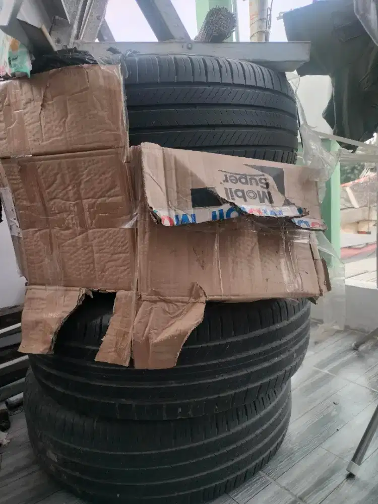 Ban Michelin primacy SUV ukuran 225/60 ring 18