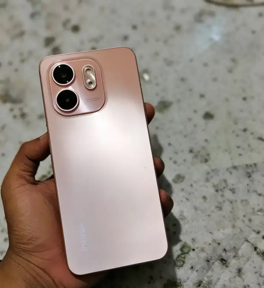 Infinix smart 9 HD pink ,no minus