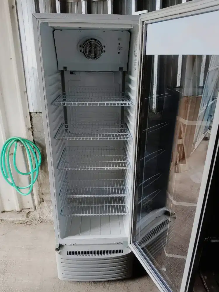 Shofcase GEA jumbo 5rak , garansi resmi jual cpt Rp 3.050.000
