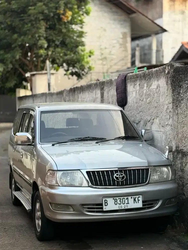 Toyota kijang lgx 2004