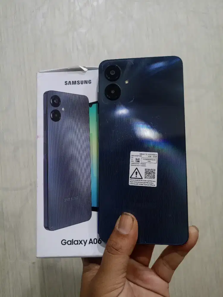 Samsung A06 4/64 fullset