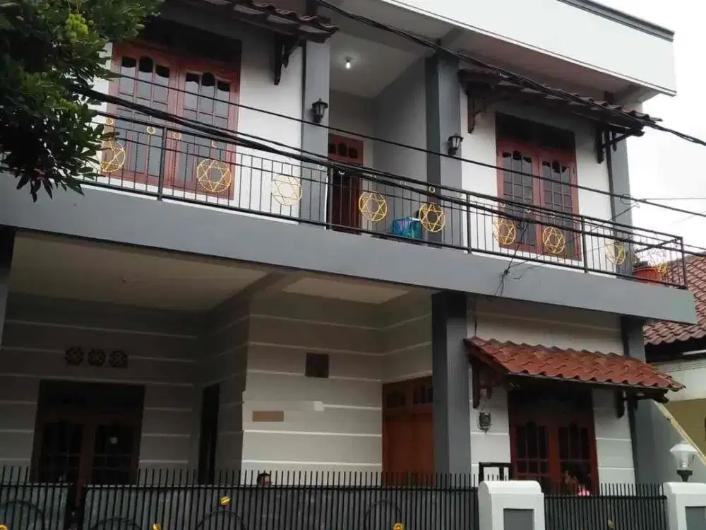 Rumah Bagus di Komplek Pjmi Pondok Aren Tangsel