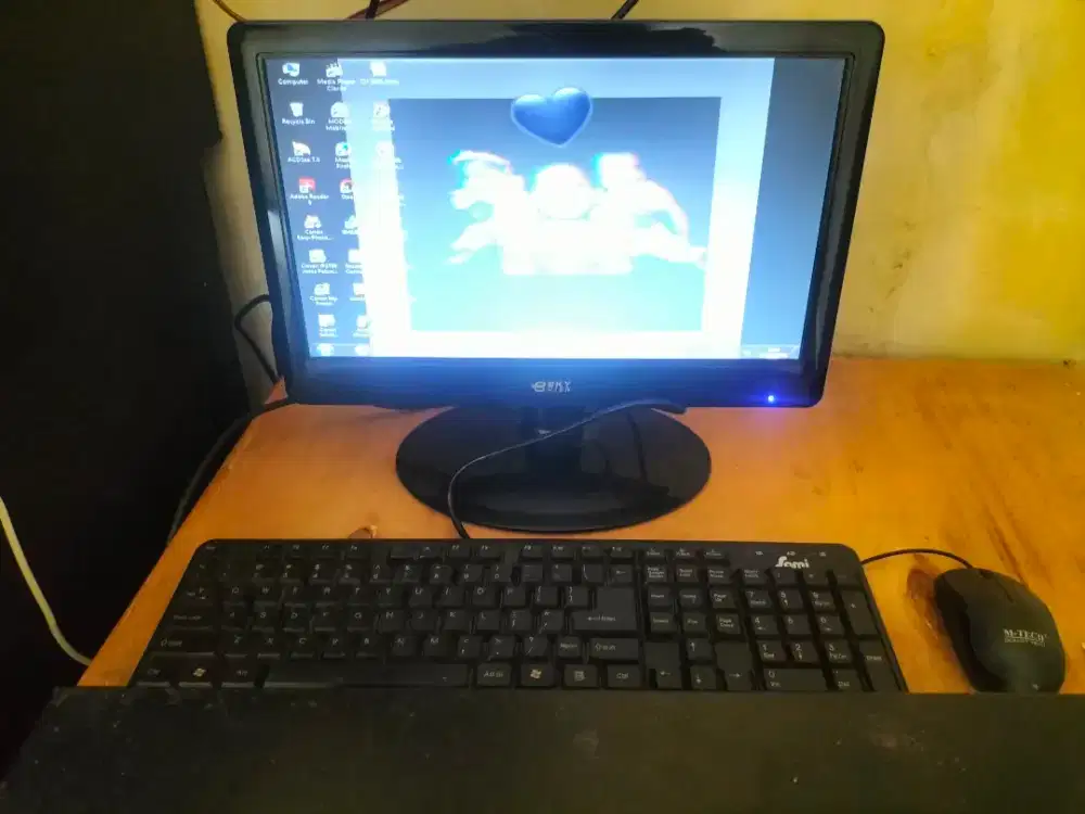 Jual Komputer lengkap keyboard monitor mouse