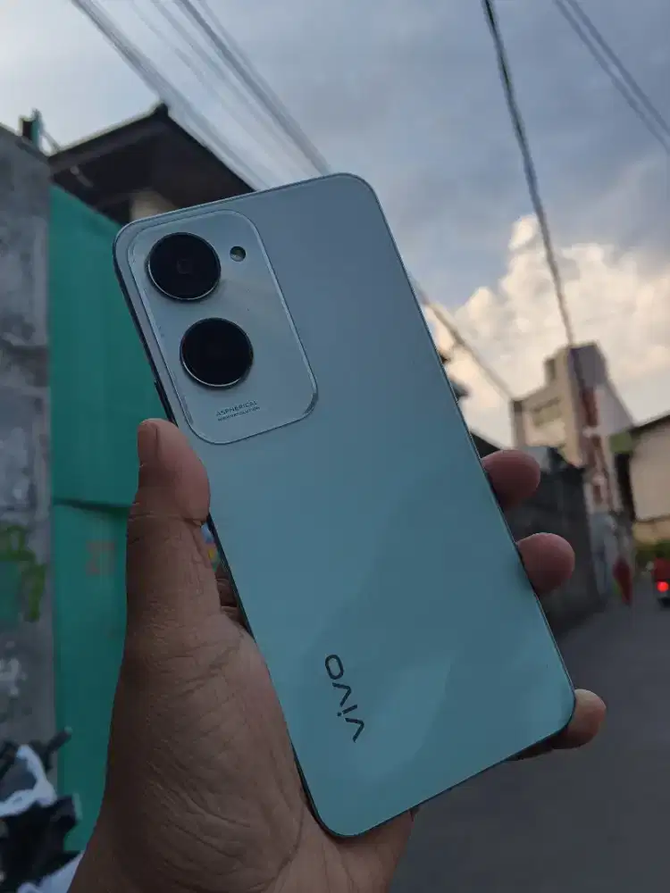 vivo y18 nfc 6+6/128