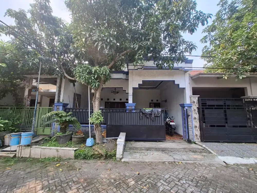 Dijual rumah 2 lantai daerah sukodono