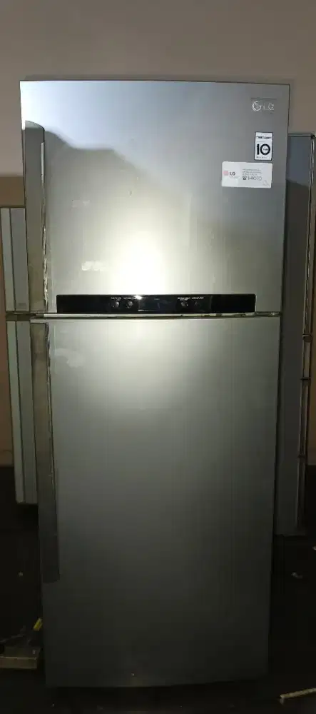 Kulkas LG Jumbo Freezer 2 Pintu Joss