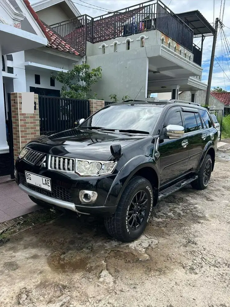PAJERO SPORT EXCEED MATIC 2011
