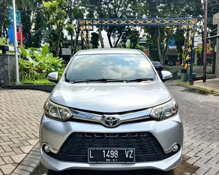 TOYOTA NEW AVANZA 1.5 VELOZ MATIC 2017 PUTIH SURABAYA