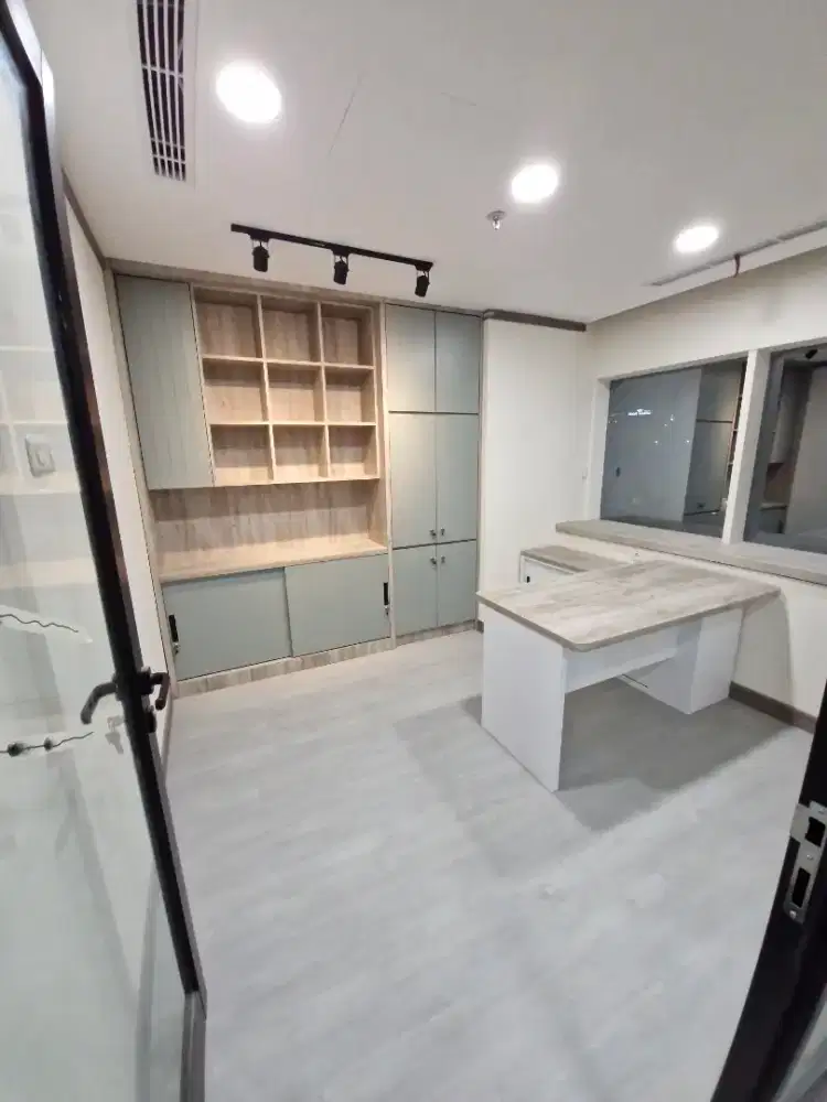 Renovasi Kantor