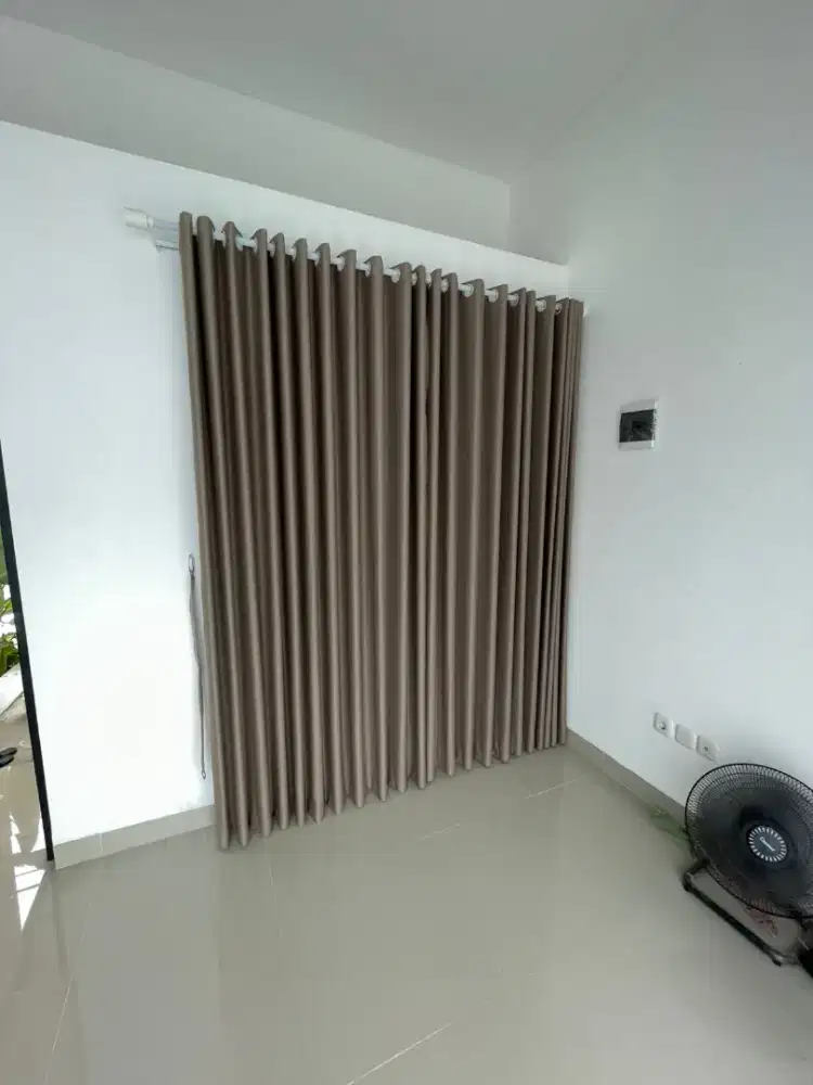 Gorden jendela custom minimalis