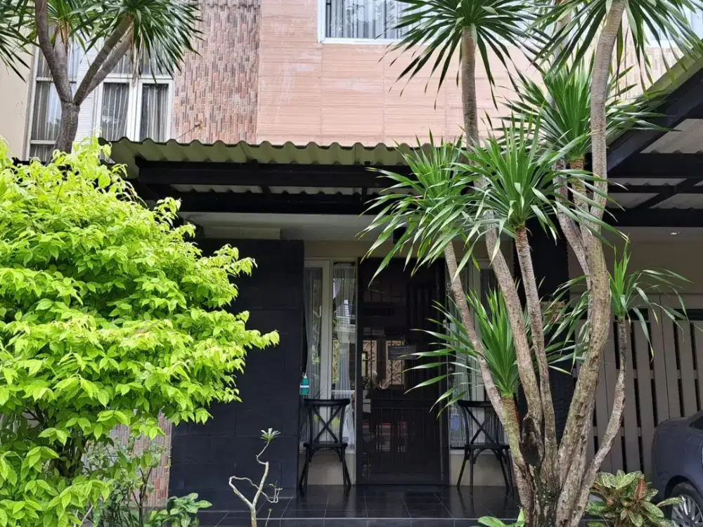Jual Cepat Rumah Semi Furnished ( 4+1 KT ) di BSD Delatinos