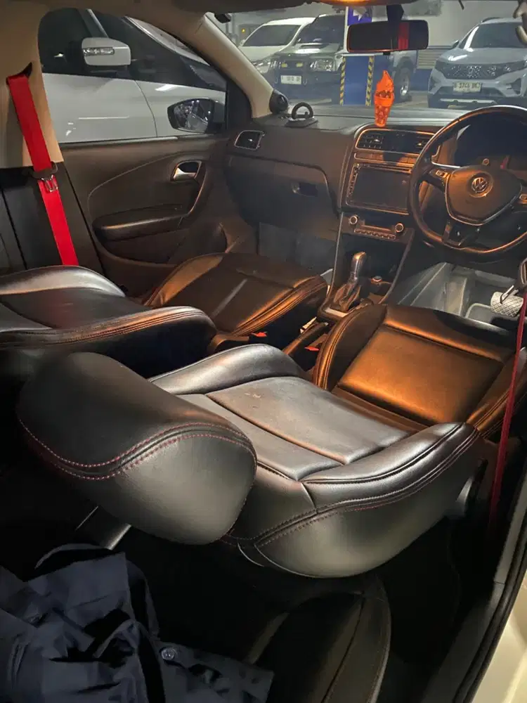 Volkswagen Polo 2016 Bensin