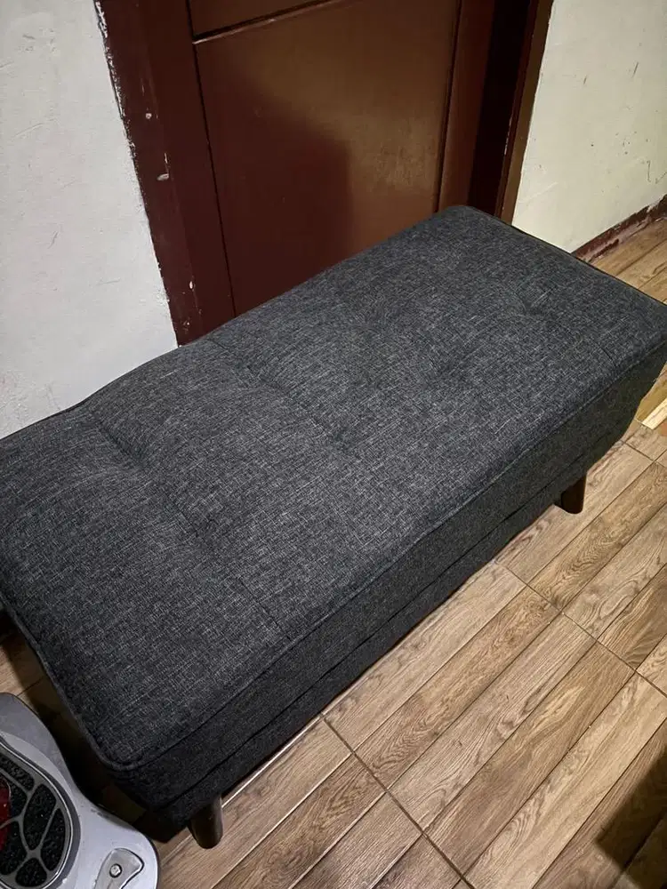 sofa ( second )