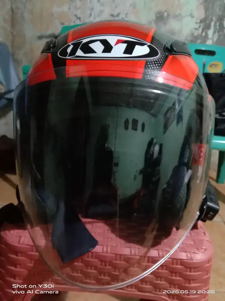 Helm KYT plus intercom helmet