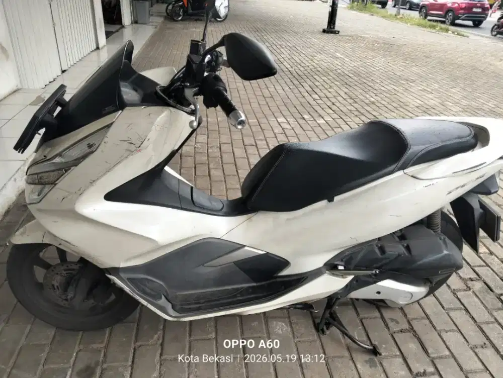 HONDA PCX 150 WHITE 2018 ABS