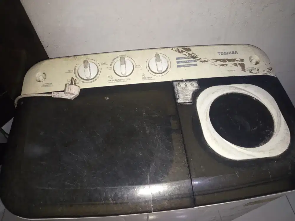 Di jual mesin cuci thosibha 2 tabung