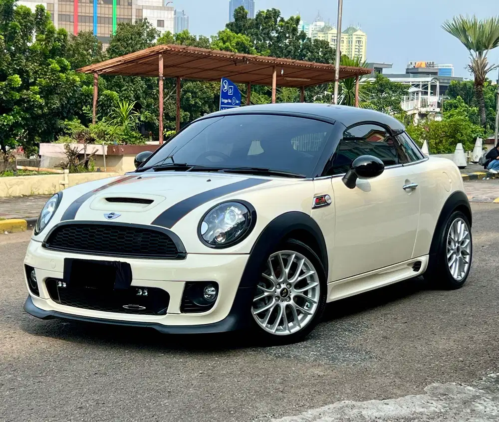 MINI COOPER S COUPE JCW PACKAGE AT TAHUN 2012