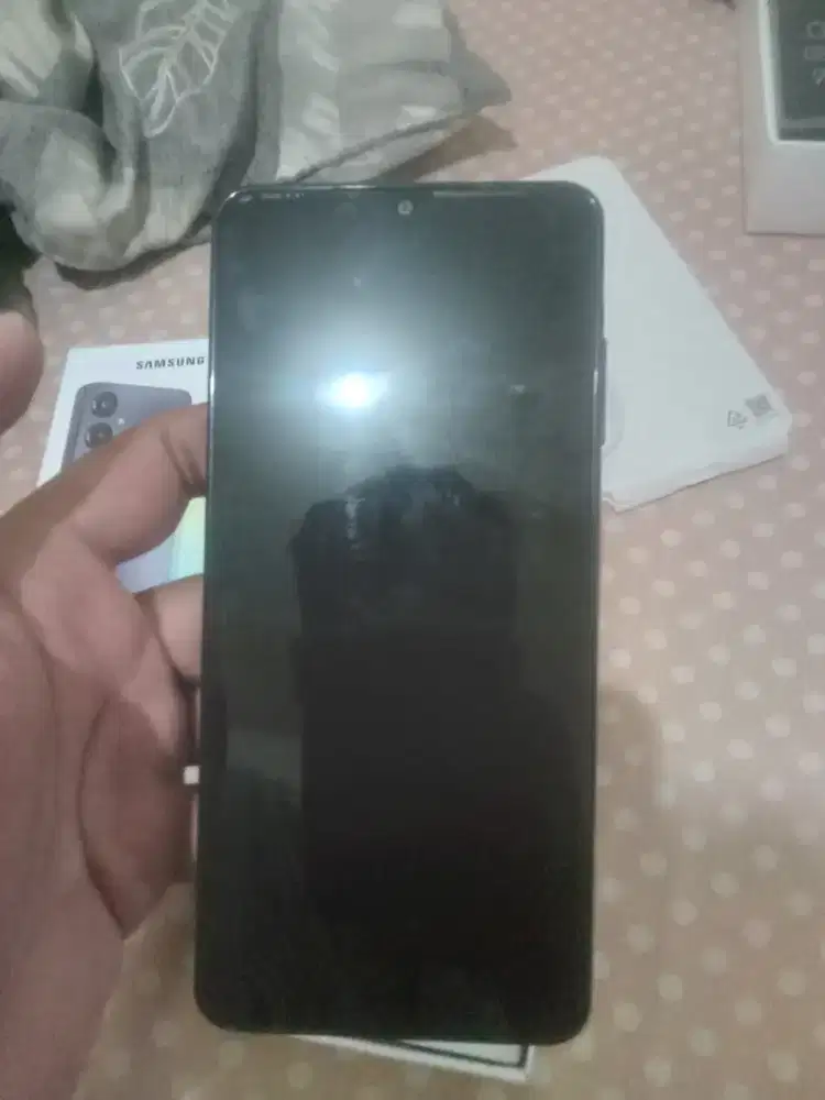 Hp samsung A06 bekas pemakain 1 minggu
