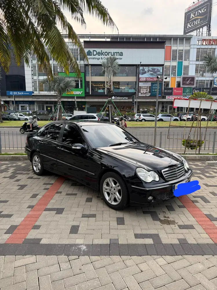 Mercedes-Benz C240 2006 Bensin