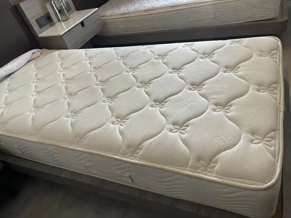 Kasur King K0iL Ukuran 100x200 ex lelang hotel
