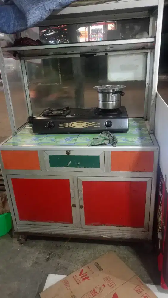 Serbaguna guna bisa tempat jualan dan juga masak
