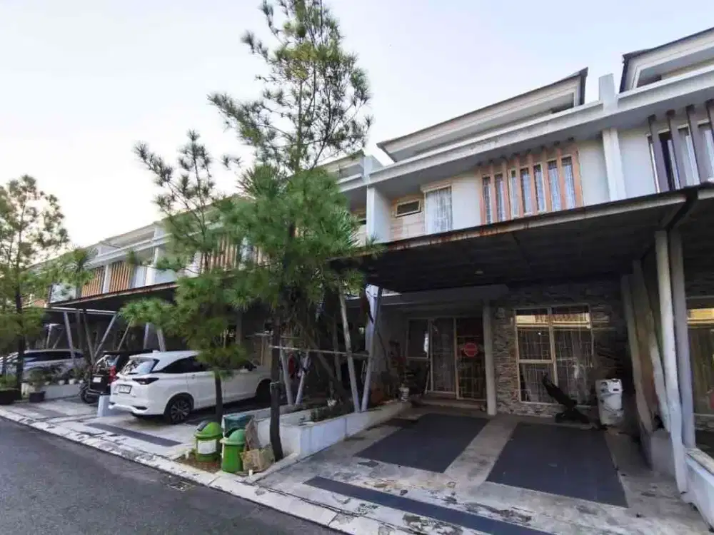 Jual rumah 2 lantai 3 kamar tidur luas 120 m2 ukuran 8x15 hadap utara carport 2 mobil sudah renovasi dekat aeon mall di cluster Mississippi jakarta garden city JGC Cakung Jakarta Timur