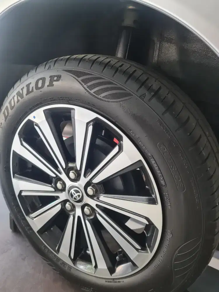Ban Dunlop 195/60 R16 copotan Avanza