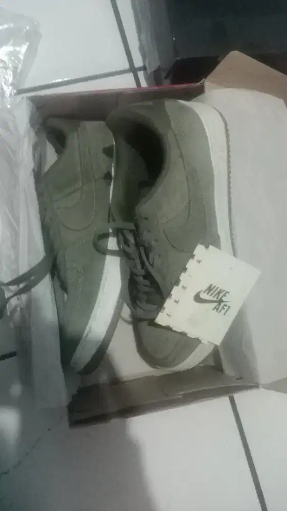 Nike force one hijau army UK.41