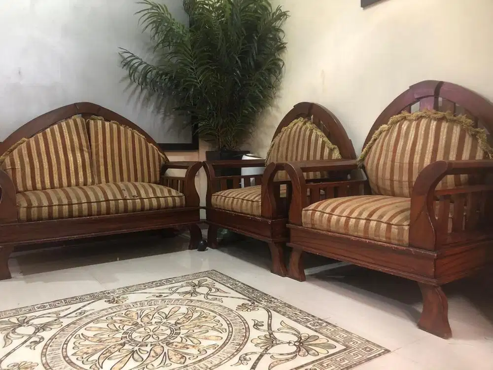 Kursi Ruang Tamu / Sofa Kursi 1 Set