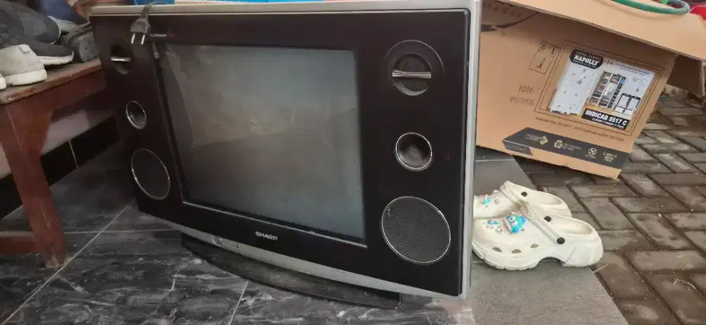 Tv bekas masih normal jaya