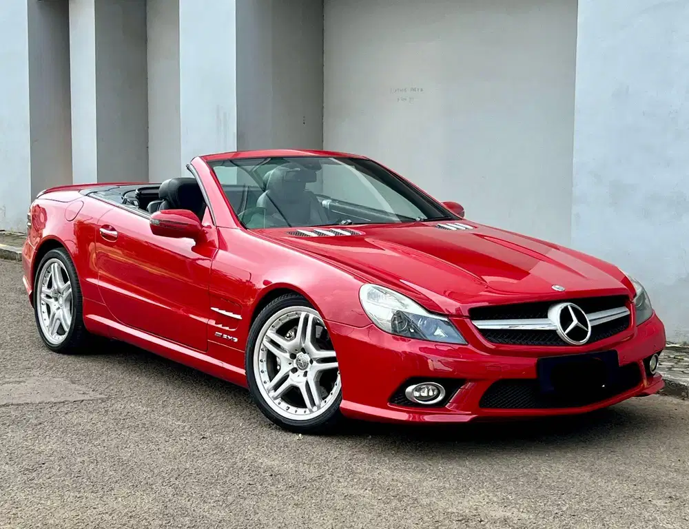MERCEDES BENZ SL350 FACELIFT RARE ITEM AT TAHUN 2009
