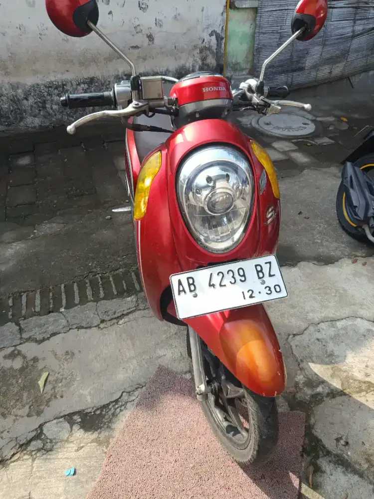 scoopy 2015 esp iss ab sleman